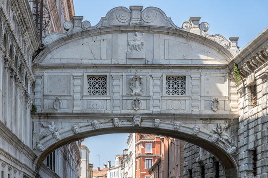 The Bridge of Sighs (Ponte dei Sospiri) is a famous enclosed limestone bridge in Venice, Italy, that spans the Rio di Palazzo canal
