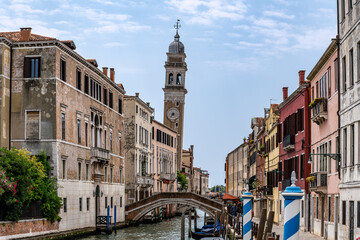 The leaning bell tower of San Giorgio dei Greci © Gelu Popa