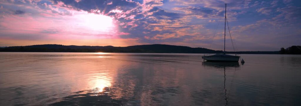 Anamorphic Lens - Sunrise in Arona on lake Maggiore