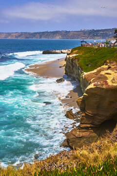 La Jolla Cliffs and Ocean Waves at Scenic San Diego California Beach