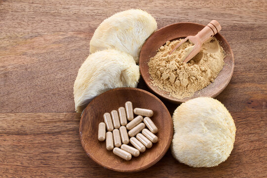 Lion's mane mushroom, capsules, and powder for health