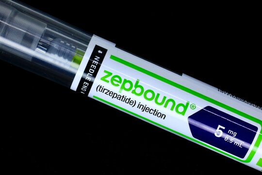 Glucagon-like peptide-1 (GLP-1) type injection needle