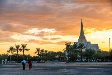 Obraz premium The lds temple in Gilbert Arizona 