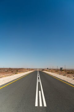 Viaggio nel deserto della Namibia, dune animali selvatici, deserto e panorami