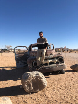 Viaggio nel deserto della Namibia, dune animali selvatici, deserto e panorami