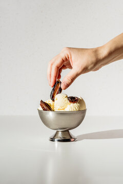 Vanilla ice cream with dates