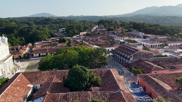 Atardecer en Suchitoto, El Salvador, Centroam&eacute;rica