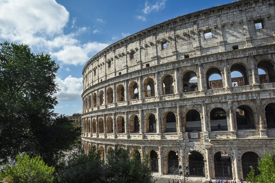 El Coliseo Romano en Roma, Italia