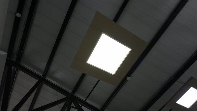 Industrial ceiling light fixtures in modern building
