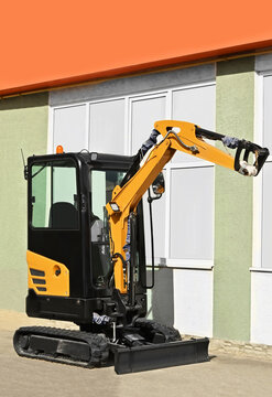 Mini crawler excavator without scoop