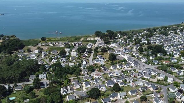 Penestin ville de bord de mer en bretagne