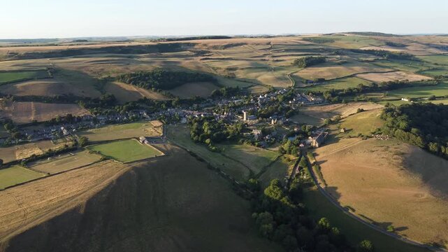 Petit village anglais vue du ciel de Abbotsbury dans le Weymouth au Royaume-Uni
