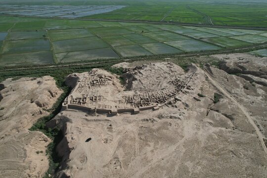 The archaeological remains of Kampir Hill are located in the city of Termez. The ruins of the port city are situated on the banks of the Amu Darya River.