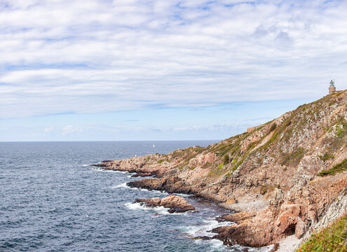 Felsige Meeresk&uuml;ste. Westk&uuml;ste in Schweden.