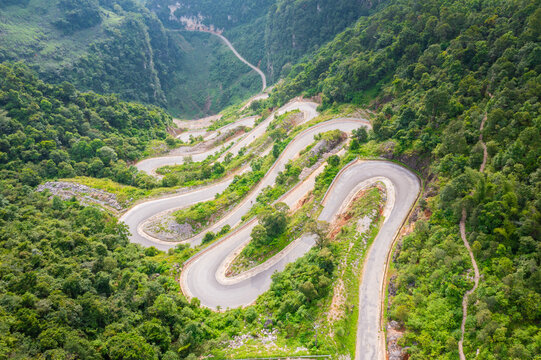 Khau Coc Cha mountain pass, Cao Bang, Vietnam