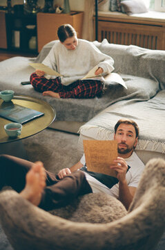 Friends Reading Game Instructions Together