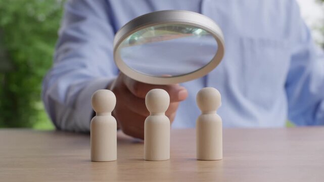 hr, human, resources, manager, inspect, evaluating, evaluation, magnifying, glass, wooden, peg, doll, dolls, wood, figure, desk, office, recruitment, hiring, talent, acquisition, selection, candidate,