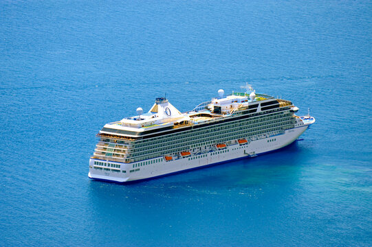 Cruise Ship Oceana Marina Dock at Taormina Sicily Mediterranean Sea Island. 09.12.26