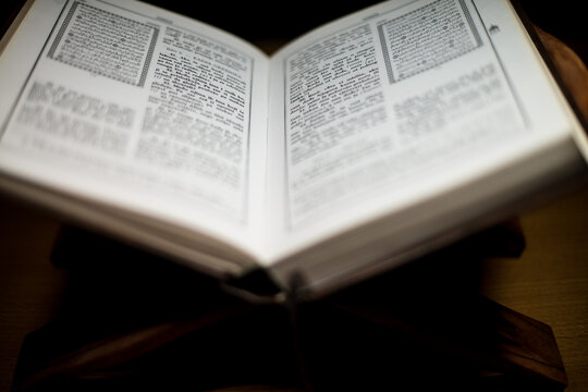 pages of holy koran the testament