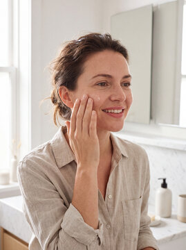 Skincare Routine for Women Over 30