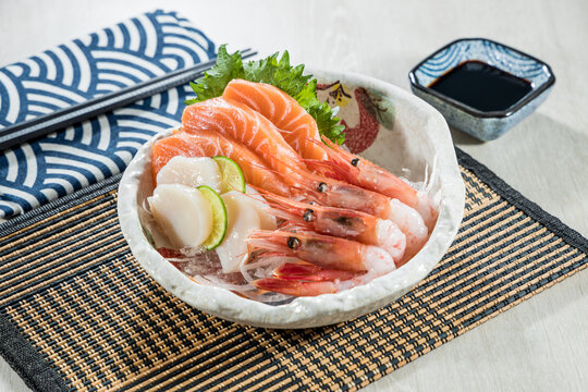 Salmon scallop and shrimp sashimi bowl