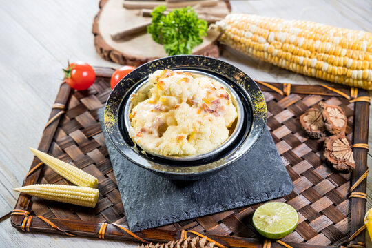 Creamy mashed potato with bacon topping