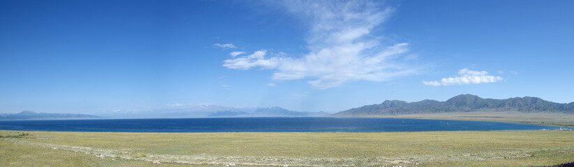 Fototapeta premium Panoramic landscape of Sayram Lake, Xinjiang, China