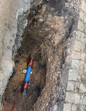 Water Pipe Renovation After a Burst Pipe and Water Damage