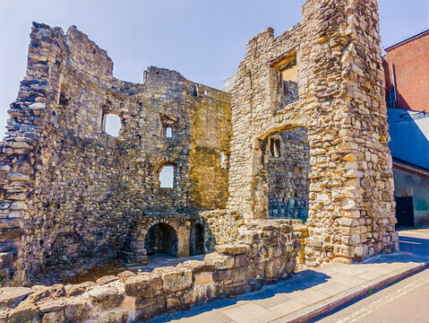 A view towards the Watergate Ruin, a medieval stone structure located on the Southampton Town Walls, England, in summertime