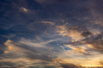 Obraz premium beautiful sky and clouds at sunset