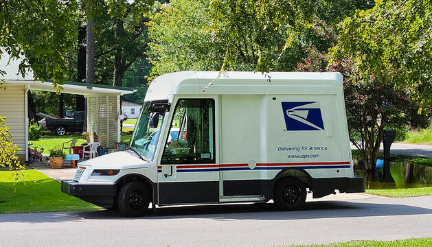 USPS Next Generation Delivery Vehicle (NGDV),  North Carolina, USA