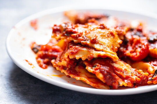 plate of italian ravioli pasta