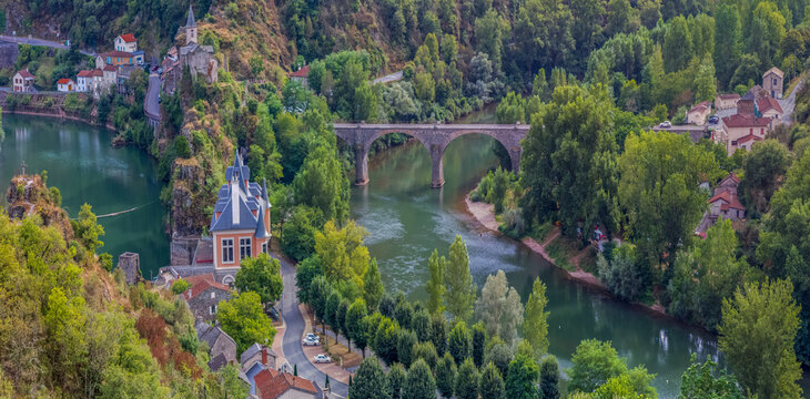 Presqu&rsquo;&icirc;le d&rsquo;Ambialet sur le Tarn