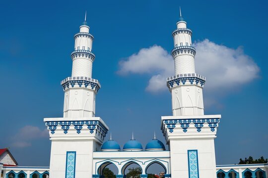 Minaret Of Masjid Agong Raja Hamidah , Batam, Indonesia