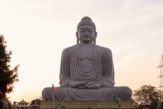 インド　ブッダガヤ　日本人が作った大仏