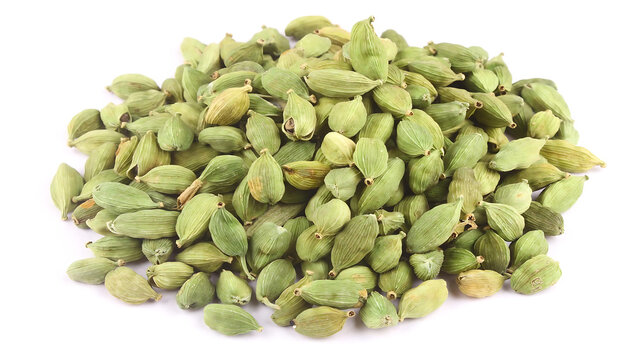Green Cardamom Pods Pile