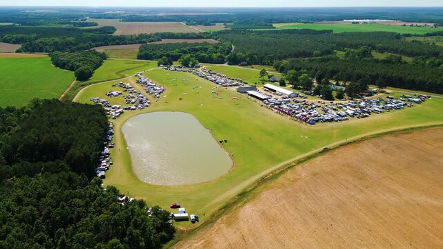 View of Bad Apples ppg flyin at Hodges field, United States.