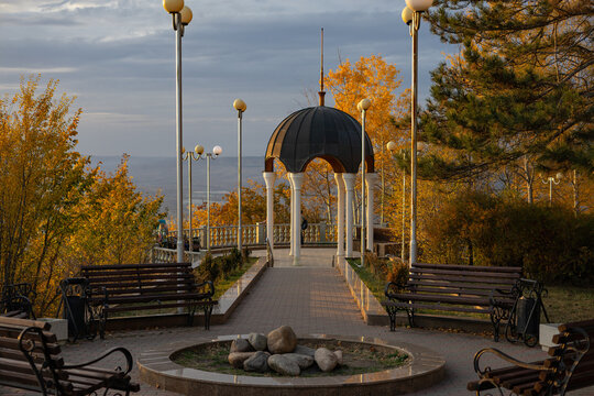 Famous gazebo "Seven Winds" is one of the highest viewing platforms located at an altitude of 1130 meters above sea level in the Kislovodsky National Park in the Stavropol Territory