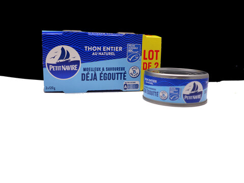 Paquet de boites de thon entier au naturel de Petit navire