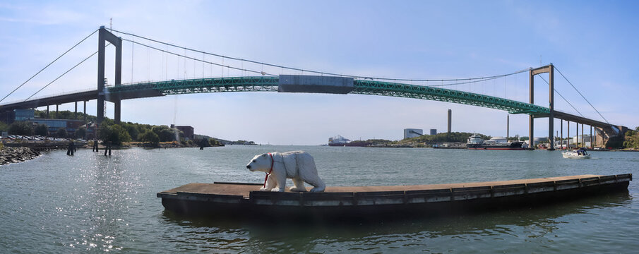 Gothenburg, Sweden - 14. August 2026: Alvsborgsbron bridge over Gothenburg harbour with polar bear sculpture