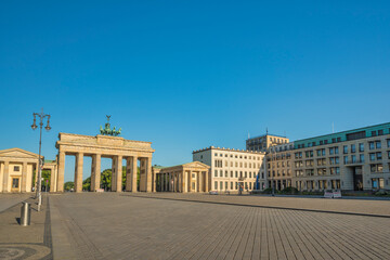 Berlin Germany, city skyline at Brandenburg Gate (Brandenburger Tor) © Noppasinw