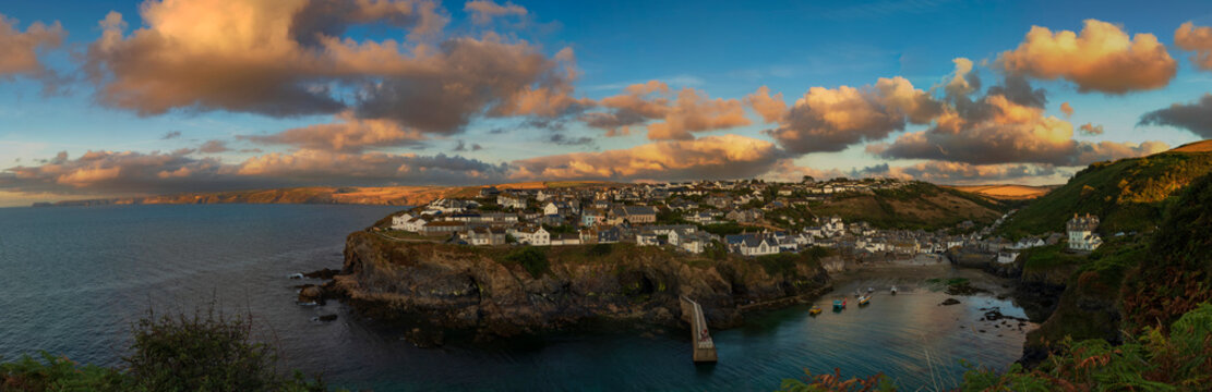 Sunset at Port Isaac, the small fishing village on the Atlantic coast of north Cornwall, England, in the United Kingdom