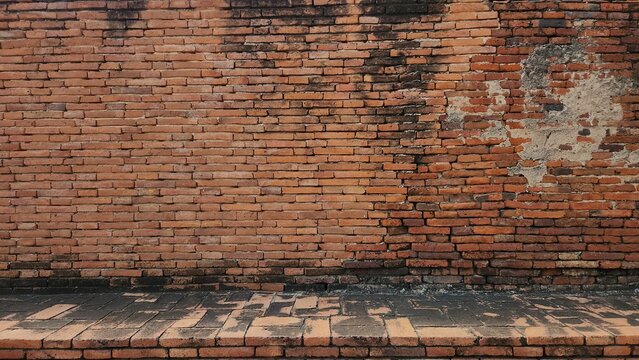 Wide landscape of the massive weathered red-brick wall and pagodas at Prasat Nakhon Luang in Ayutthaya, Thailand. Clear day, immaculate view. 05 Sep 2026 , 15:00