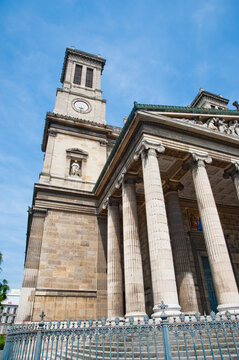 Saint Vincent de Paul Church in Paris, Neoclassical Architecture