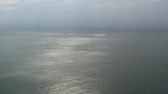 The sea of ​​Busan on a heavily overcast day_01