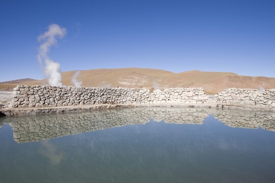 Natural pool heated by a hot spring, El Tatio Geyser Field, Regi&oacute;n de Antofagasta, Chile, South America