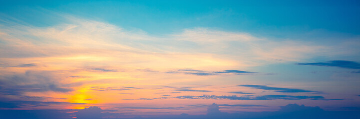 Fototapeta premium Colorful cloudy sky at sunset. Sky texture. Abstract nature background