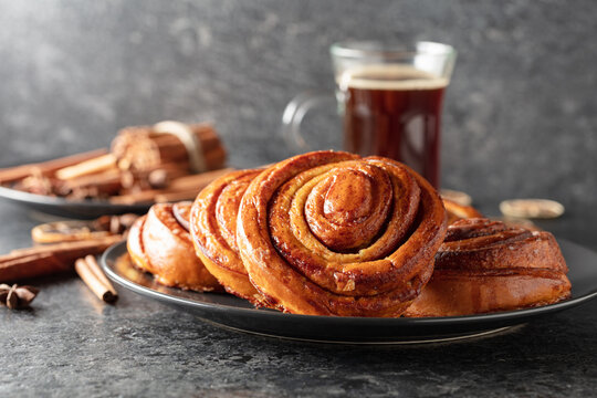 Kanelbullar - Swedish cinnamon buns or rolls.