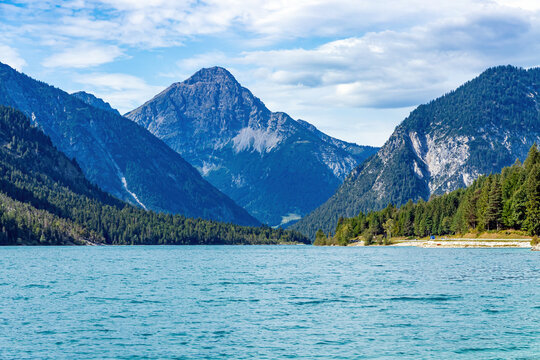 Plansee mit Ammergauer Alpen, &Ouml;sterreich