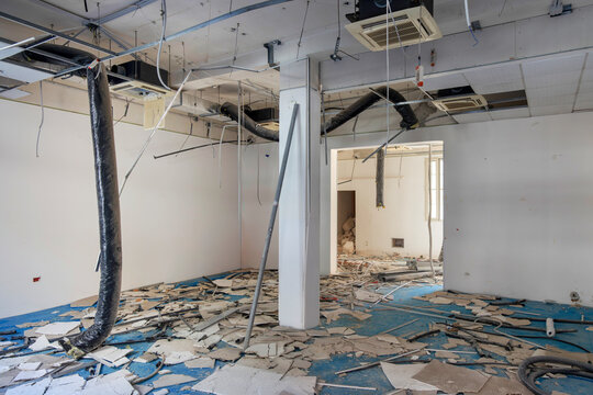 Interno demolito - lavori in corso